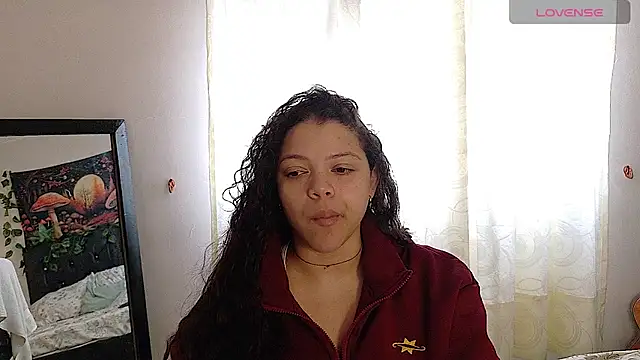 Snapshot of Amanda_sweet chatting on April 21, 12:44 pm Amanda sweet online show from April 21, 12:44 pm