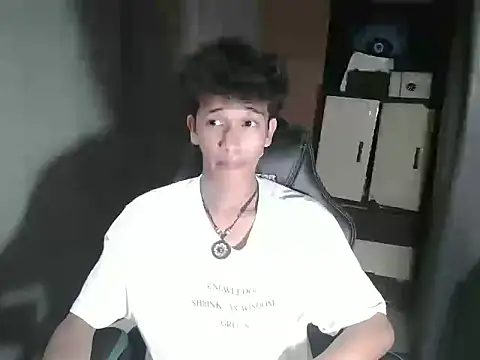 kenbigcockxx online show from November 2, 10:28 am