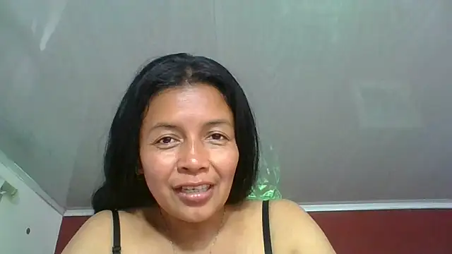 DianaOchoa  online show from October 21, 7:47 pm