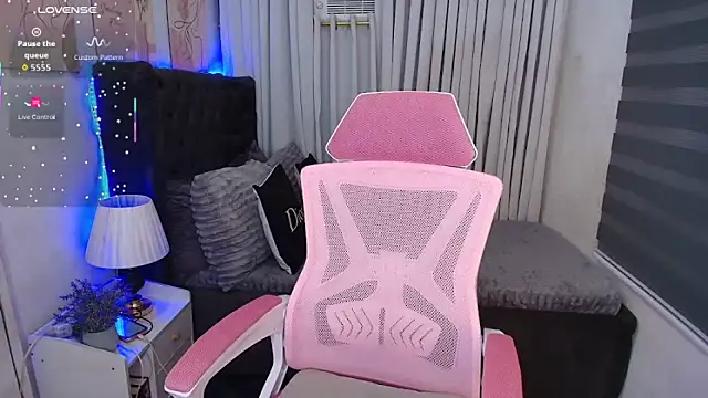 naughtyjayde online show from November 6, 6:42 pm