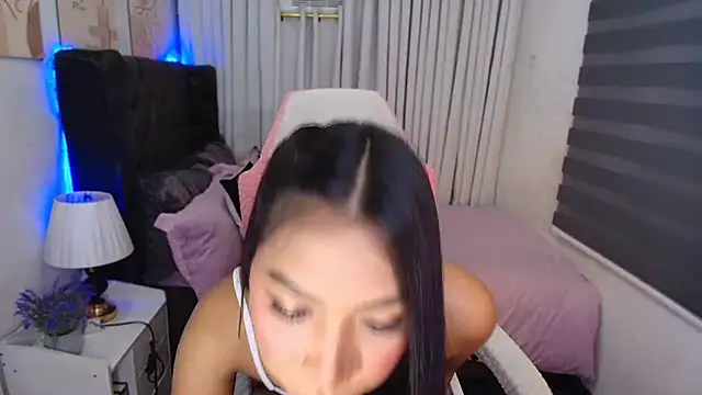 naughtyjayde online show from November 18, 9:41 pm