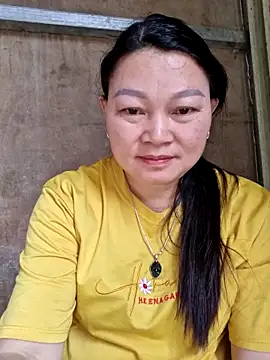 yoowwmr online show from October 21, 4:02 am