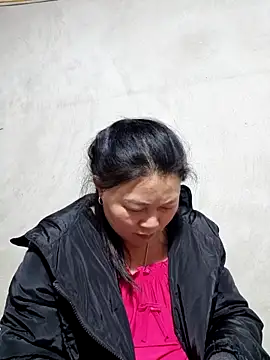 yoowwmr online show from November 22, 12:59 pm