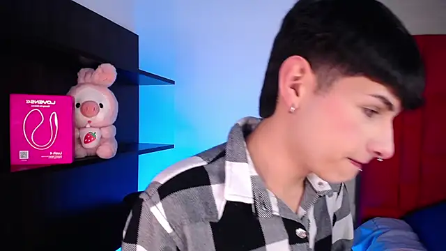 Ezra Storm online show from January 11, 4:17 am