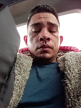 Andreshot911 online show from November 7, 7:14 pm