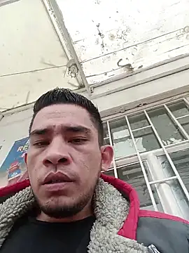 Andreshot911 online show from November 12, 6:30 pm