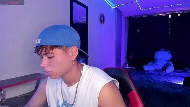 Jostin18 online show from September 22, 2:41 pm