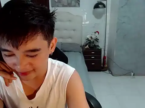 sexysam14 online show from November 4, 5:28 am