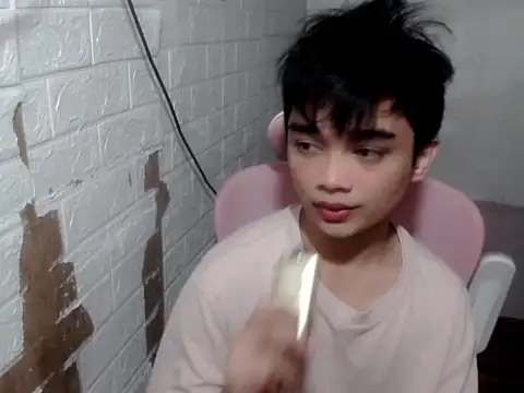 Snapshot of sexysam14 chatting on June 4, 6:03 pm sexysam14 online show from June 4, 6:03 pm