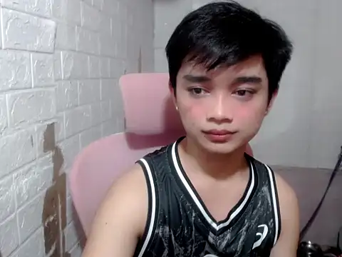 Snapshot of sexysam14 chatting on June 16, 3:25 pm sexysam14 online show from June 16, 3:25 pm