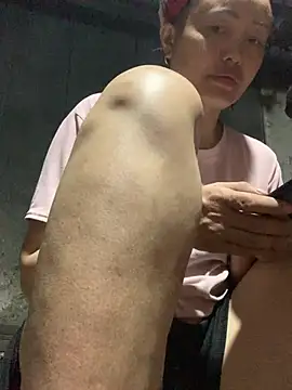 May125 online show from April 12, 3:28 pm