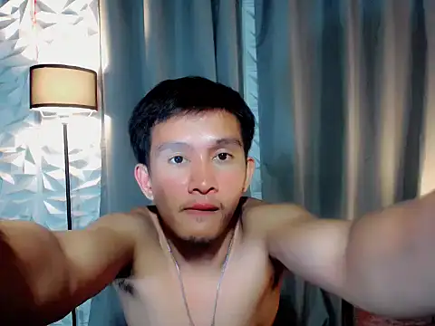 Snapshot of prince_elaijah chatting on May 4, 1:51 pm prince elaijah online show from May 4, 1:51 pm