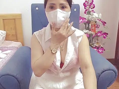 ruby 8x online show from September 20, 11:33 am