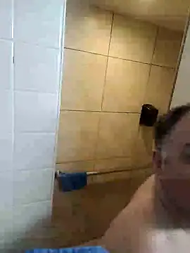 Snapshot of traverse chatting on January 31, 10:52 pm traverse online show from January 31, 10:52 pm