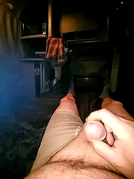 Snapshot of traverse chatting on February 9, 6:39 am traverse online show from February 9, 6:39 am