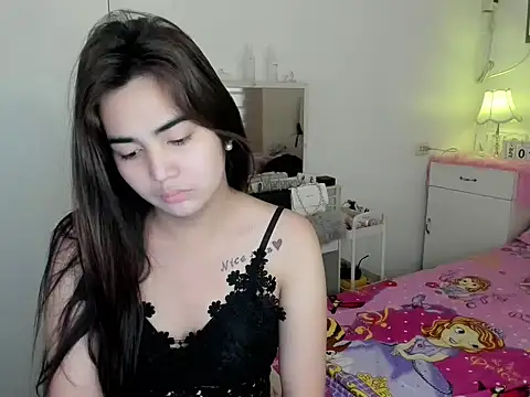 Alovelydoll nica online show from April 1, 2:12 am