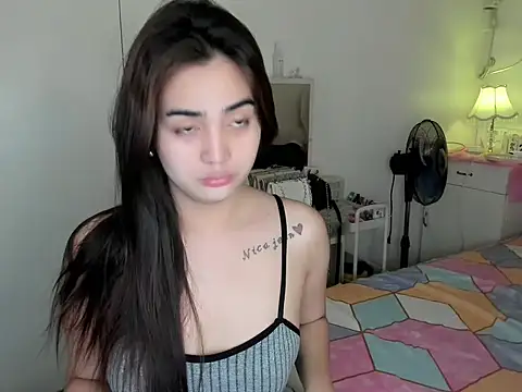 Snapshot of Alovelydoll_nica chatting on April 23, 12:12 am Alovelydoll nica online show from April 23, 12:12 am