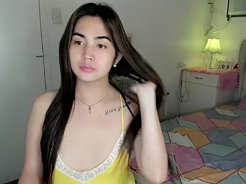 Snapshot of Alovelydoll_nica chatting on May 9, 1:16 pm Alovelydoll nica online show from May 9, 1:16 pm