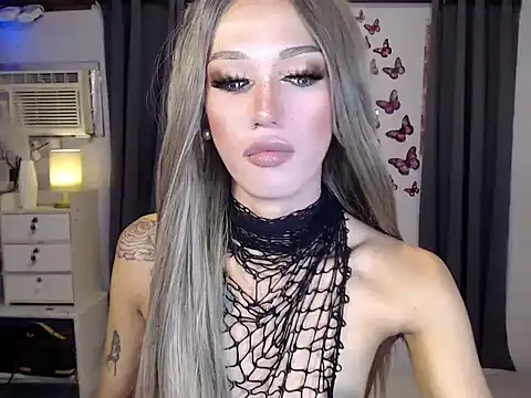 Lust-sluttymira online show from April 11, 3:16 pm