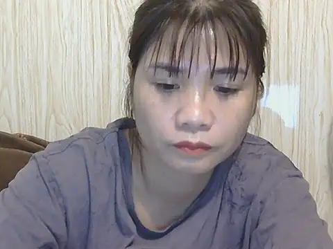 Snapshot of Ori299 chatting on January 15, 1:48 pm Ori299 online show from January 15, 1:48 pm