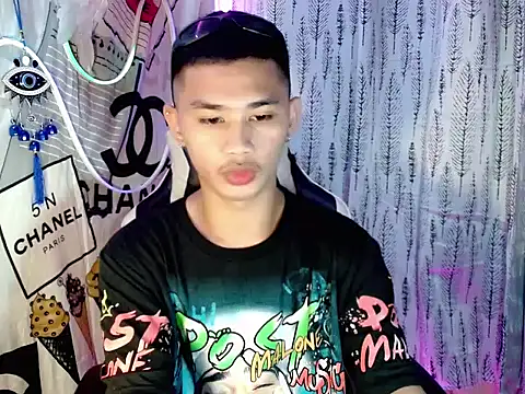 asianhardcock25 online show from November 15, 1:14 am