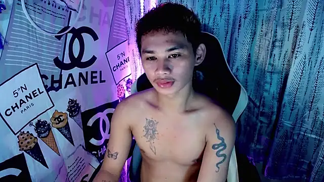 asianhardcock25 online show from January 7, 3:31 am