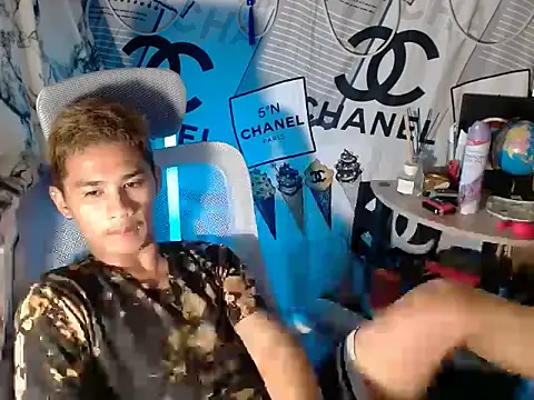 asianhardcock25 online show from February 6, 10:07 am