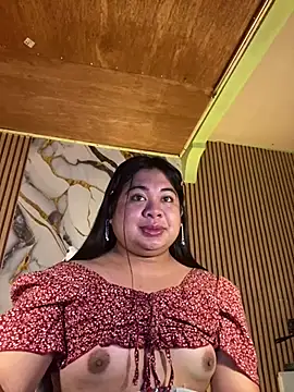 Snapshot of Im_ur_mother chatting on March 5, 2:13 pm Im ur mother online show from March 5, 2:13 pm