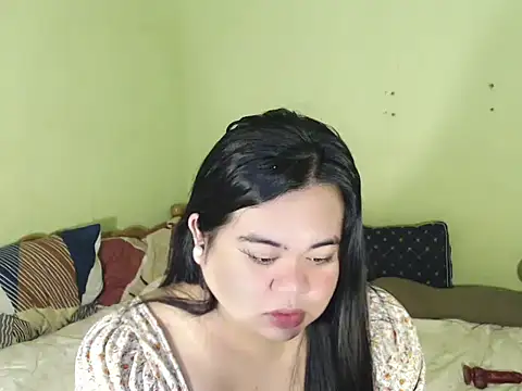 Snapshot of Im_ur_mother chatting on March 25, 5:08 pm Im ur mother online show from March 25, 5:08 pm