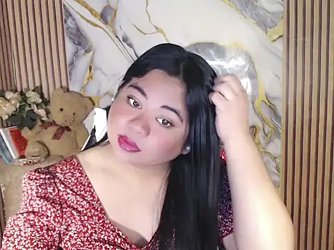 Snapshot of Im_ur_mother chatting on March 29, 12:10 am Im ur mother online show from March 29, 12:10 am