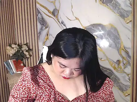 Snapshot of Im_ur_mother chatting on April 8, 10:37 am Im ur mother online show from April 8, 10:37 am