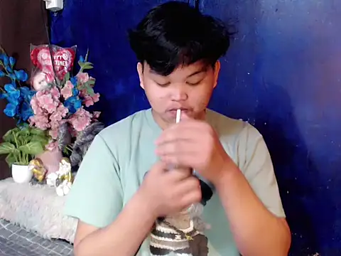 Reynelcock online show from April 9, 4:45 am