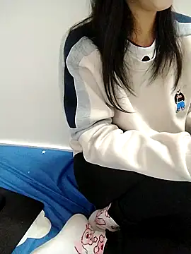 Kembong01 online show from February 3, 1:37 am