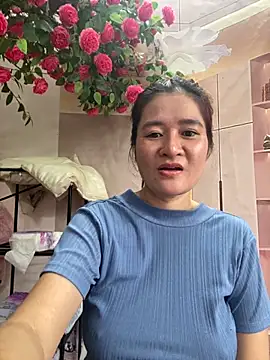 Bollozzy 89 online show from November 8, 5:18 am