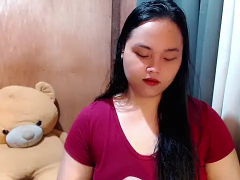  Lylia online show from February 17, 8:48 pm