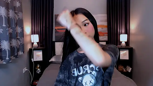 Goddess Isabel online show from December 18, 11:05 am