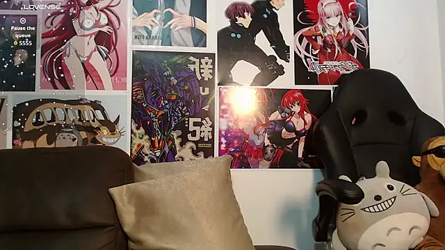 Snapshot of Cleogh_ chatting on September 24, 8:23 pm Cleogh  online show from September 24, 8:23 pm