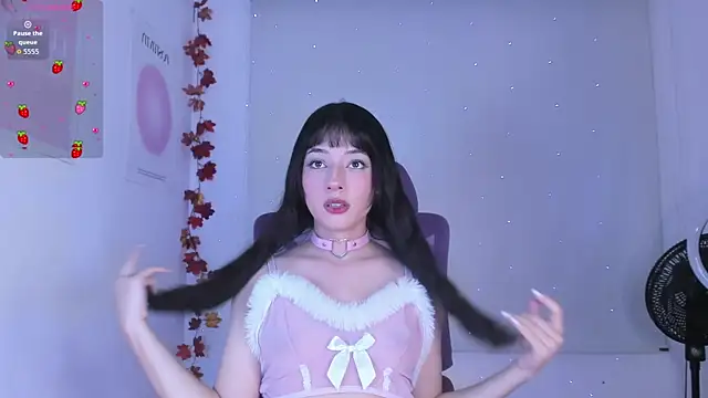 Cleogh  online show from November 16, 2:17 am