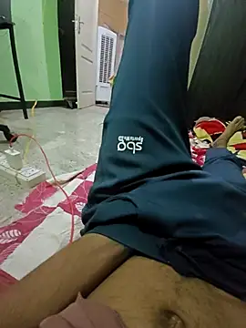 Snapshot of rockyy23boy chatting on May 22, 1:06 pm rockyy23boy online show from May 22, 1:06 pm