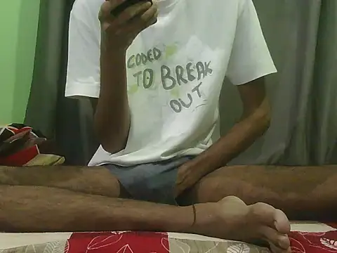 Snapshot of rockyy23boy chatting on May 27, 2:08 am rockyy23boy online show from May 27, 2:08 am