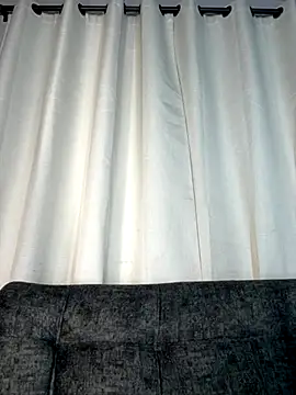 Snapshot of Alexa__Blue chatting on September 11, 4:23 am Alexa  Blue online show from September 11, 4:23 am