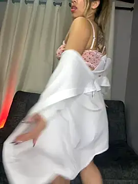 Snapshot of Alexa__Blue chatting on September 16, 4:57 am Alexa  Blue online show from September 16, 4:57 am