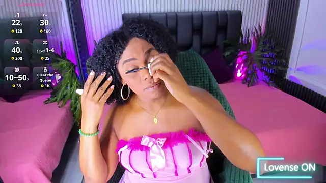 AriebonyBrooke online show from October 20, 11:32 am