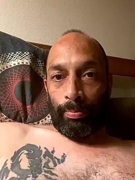 Snapshot of jackadi33 chatting on September 15, 9:04 pm jackadi33 online show from September 15, 9:04 pm