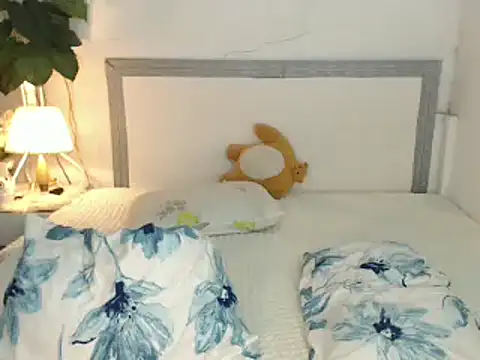 Amanda cummersxxx online show from September 12, 9:15 pm