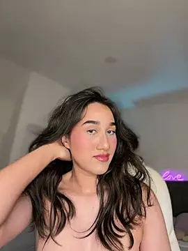 julieta jhonss online show from May 4, 2:18 am
