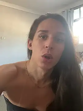 Isabelaa  online show from January 12, 8:03 pm