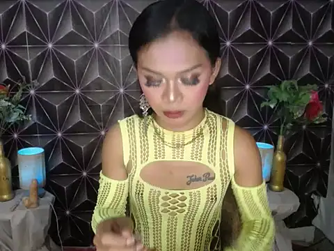 carin slut online show from October 2, 7:59 am