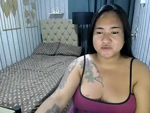 avamendez13 online show from September 30, 2:00 pm