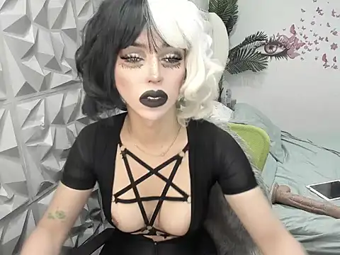 janecomander online show from April 2, 1:20 pm